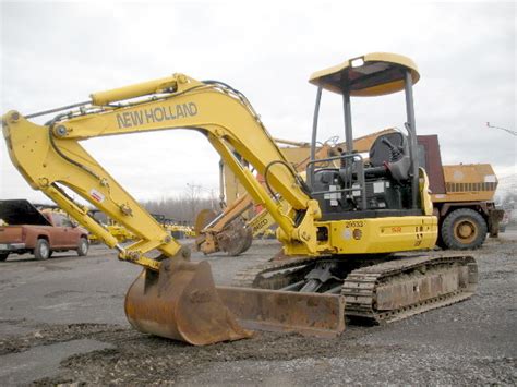 new holland ec35 specifications